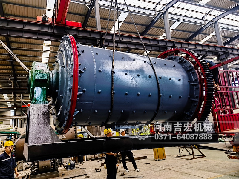 小型連續(xù)式陶瓷球磨機工作原理及價格簡介